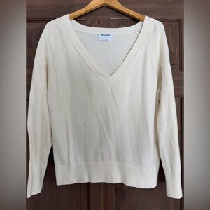 Old Navy Women's Cream V-Neck Sweater L